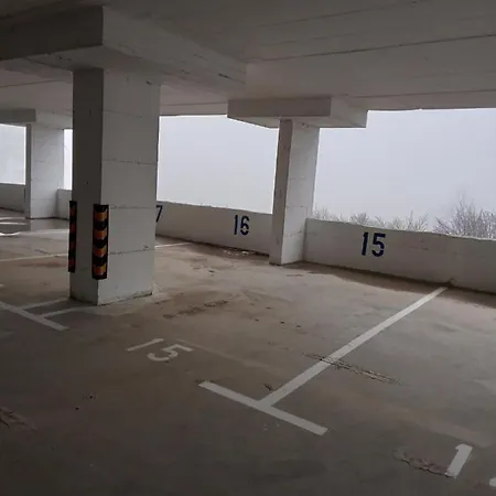 Sladjana Premier 12 Milmari شقة