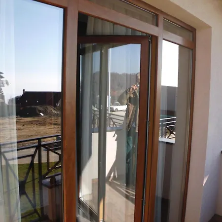 Sladjana Premier 12 Milmari كوباونيك